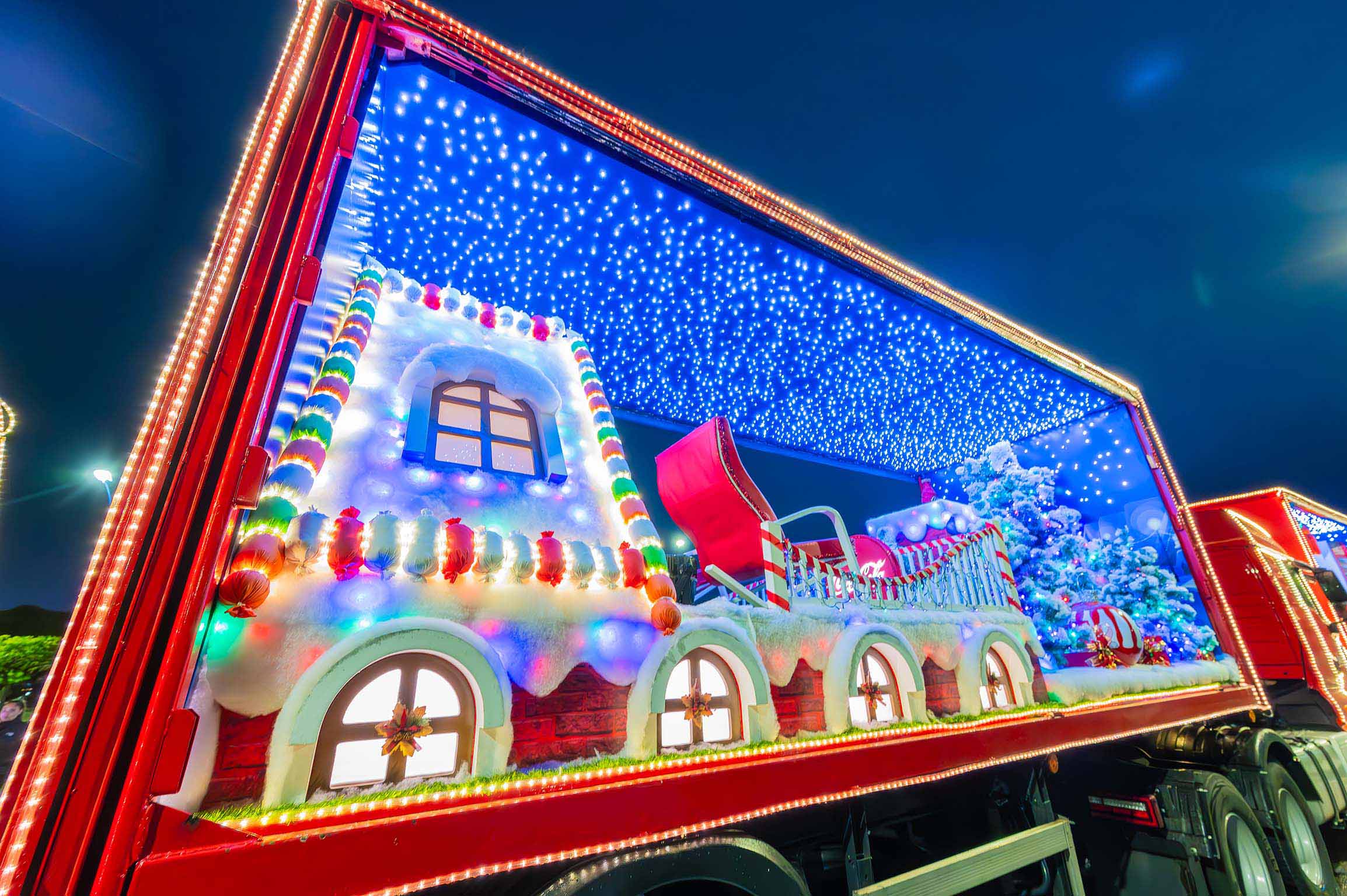 Caravana De Natal Da Coca Cola Femsa Brasil Estar Em Minas Gerais A