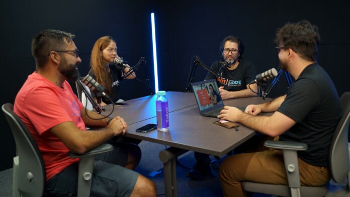 Hotmart lança o Pod&Dev, podcast proprietário voltado para comunidade de tecnologia