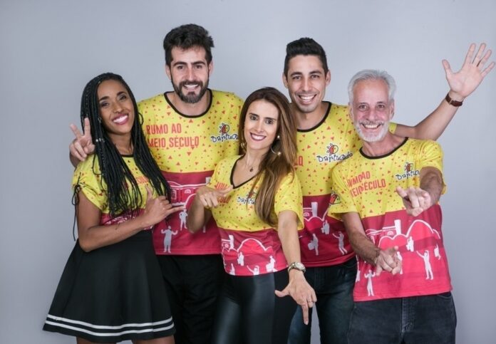 Pré-carnaval Nosso Bloquinho agita o Rooftop BH Outlet neste sábado