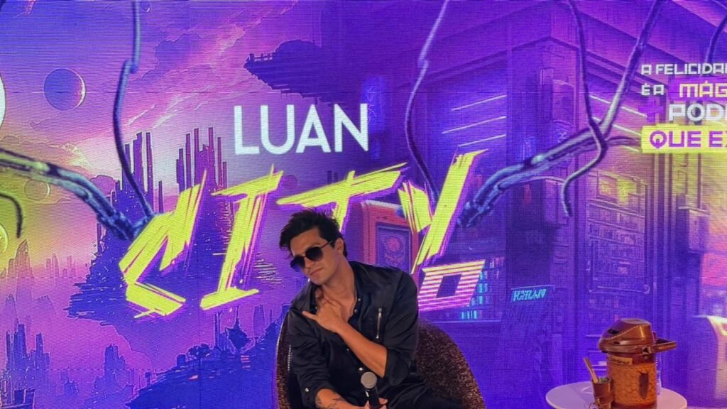 Luan Santana revela detalhes sobre o show Luan City 2.0 em coletiva de imprensa