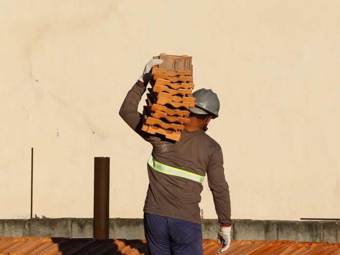 Sinduscon-MG oferece treinamentos para profissionais da construção civil neste mês