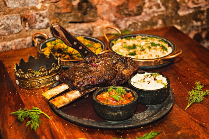 Banquete Medieval é atração do restaurante Forja aos domingos