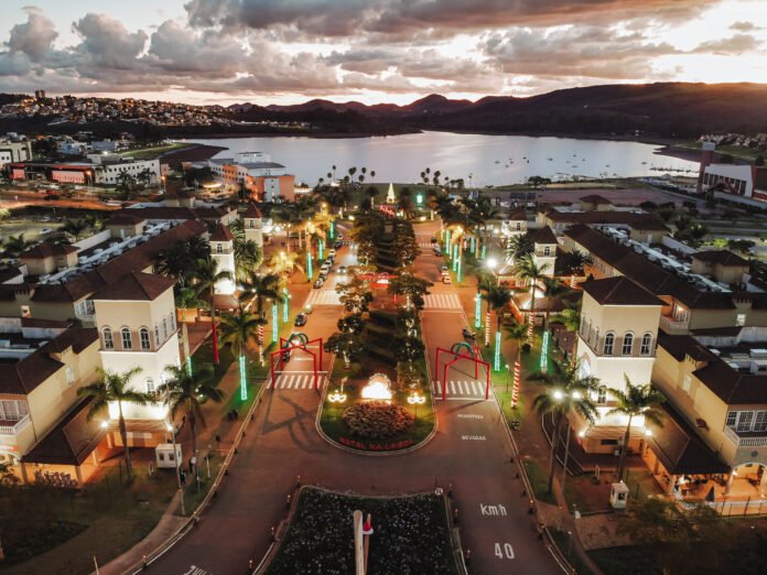 Lagoa dos Ingleses recebe decoração de Natal e oferece lazer para toda a família no mês de dezembro