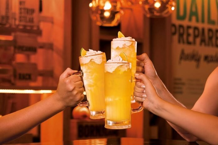 Outback lança drink mocktail (sem álcool) em parceria com a RedBull