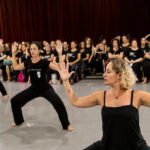 Coreógrafa Carol Saletti estreia Equilibrio é Verbo_180 mulheres no palco
