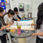 Estudantes de Belo Horizonte criam desenhos e pinturas a partir de músicas do Clube da Esquina