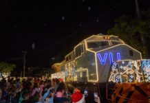 Locomotiva iluminada desembarca em BH e acende a magia do Natal na Sapucaí