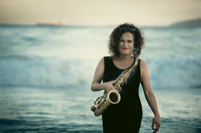 “Solstício de verão” com “Maria Bragança Trio”_Casa do Baile_Gratuito - Crédito da foto fotógrafa Ricarda Niks