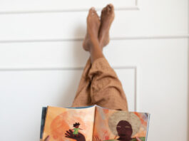 Livro infantil “Dinari” une ancestralidade e protagonismo negro