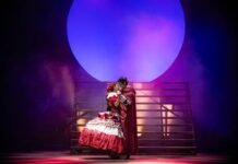A rivalidade entre Caprichoso e Garantido encontra Romeu e Julieta em novo espetáculo da Buia Teatro, com estreia em maio no CCBB BH
