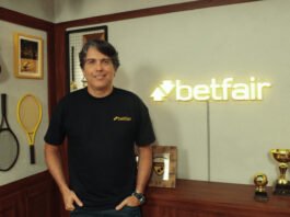 Cacá Bueno analisa cenário da F1 2026 após início equilibrado e pausa no calendário