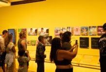 Exposição “MEME: no Br@sil da memeficação” promove oficina “Quem não solta o quê, de quem?”, com Thereza Nardelli
