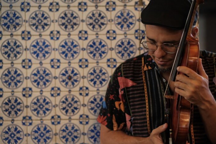 Violino África Brasil, de Matheus Félix, estreia em Belo Horizonte com celebração à música instrumental brasileira_Crédito_Marcelo Goulart__