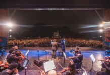 Debaixo de chuva, Alceu Valença e Orquestra Ouro Preto reúnem milhares de pessoas no Parque Ibirapuera, em São Paulo